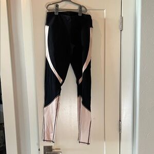 ALO Yoga Black and Pink Leggings